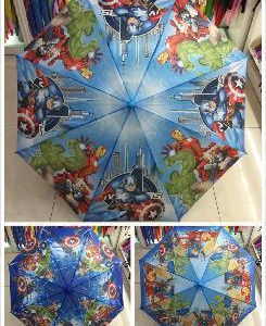 Sombrilla de Avengers (120)