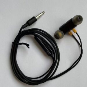 Auriculares con conector de 3.5 mm, color negro, en bolsa (1200)